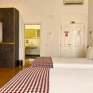 Casa Do Bairro By Shiadu Maison d'hôtes Lisboa